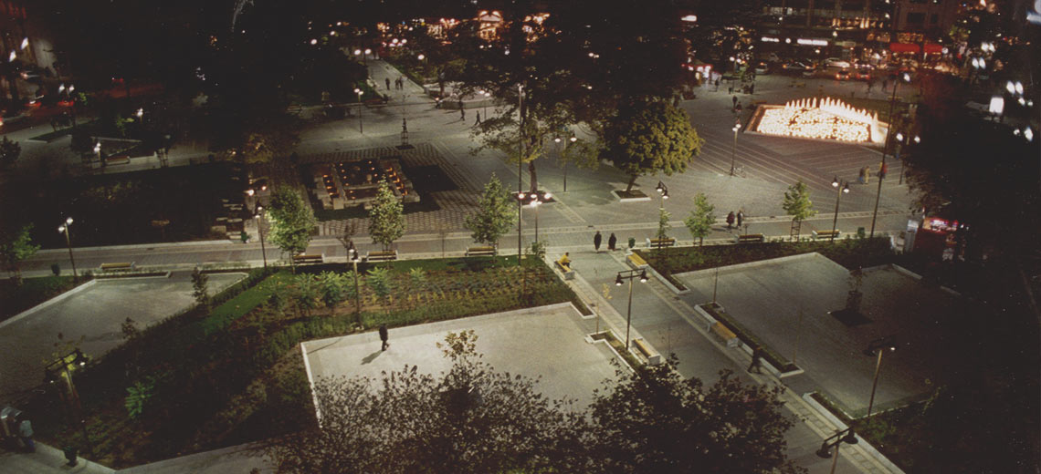 Construction of water fountain, central square, Larissa